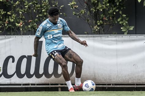 Santos Faz Pen Ltimo Treino Antes De Visitar O Flamengo E Felipe