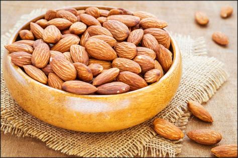 Are Soaked Almonds Are Better Than Raw Almonds Find Out How They