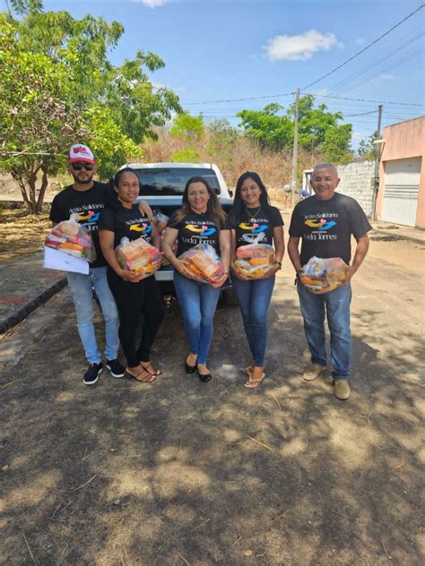 Vereadora Leda Torres Entrega Cestas De Alimentos A Fam Lias Dos