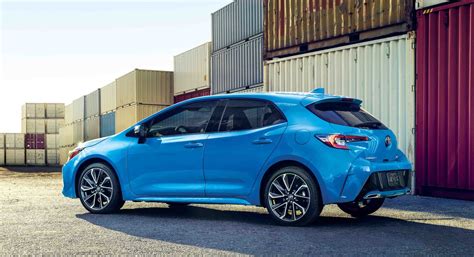 Toyota Corolla Hatchback Photos and Specs. Photo: Toyota Corolla ...