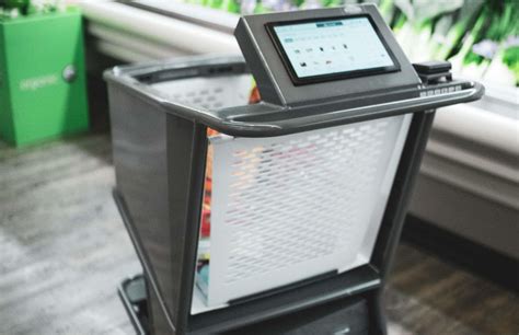 US Grocery Stores Trial AI Powered Self Checkout Shopping Carts NFCW