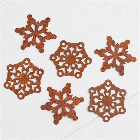 Rusty Tin Snowflakes Christmas And Holiday Primitive Decor