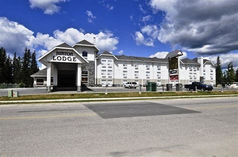 Hinton Lodge: 2018 Prices, Reviews & Photos (Canada - Alberta) - Hotel ...