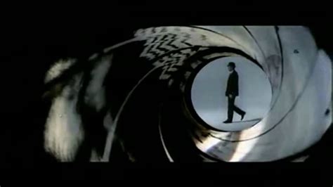 James Bond Domino Youtube