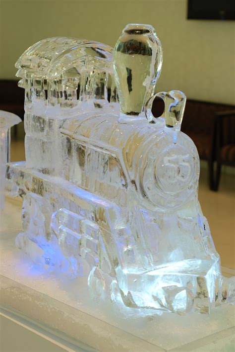 Ледовые скульптуры и ледяные скульптуры киев или ледяные фигуры - ice ...