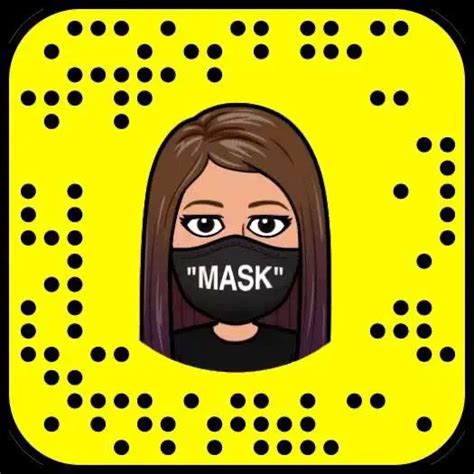 20 F4M Upvote Me And I Will Take A Exclusive Nude And Send It To You On My Snap SC