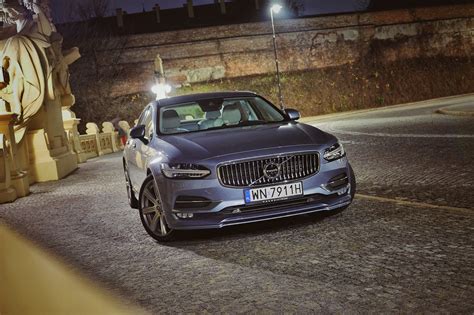 Test Volvo S90 T6 2 0 320 Km Awd Infor Pl