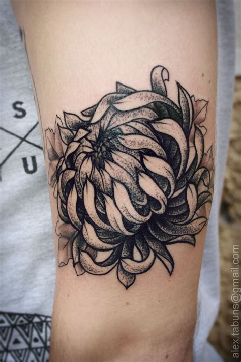 Alex Tabuns Chrysanthemum Tattoo Tattoos Trendy Tattoos