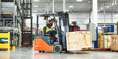 Advantages Of Lithium Batteries For Electric Forklifts Toyota Forklifts