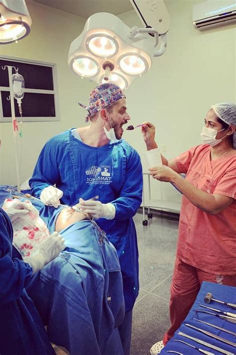 Após foto do ex BBB Marcos Harter comendo em cirurgia CRM do Paraná