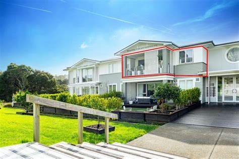 Property Value Eaves Bush Parade Orewa Realestate Co Nz