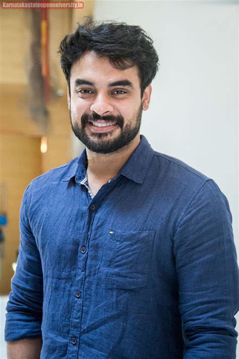 Tovino Thomas Wiki, Biography, Age, Height, Weight, Wife, Girlfriend ...