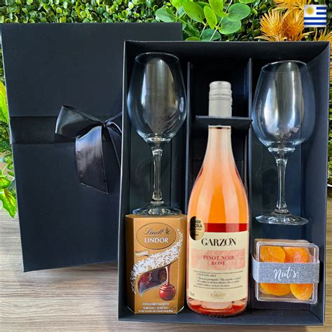 KIT VINHO URUGUAIO GARZÓN PINOT NOIR ROSÉ Cesta Premium