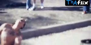 Erykah Badu Sexy Scene In Window Seat Porn Videos