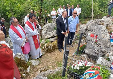 Komemoracija Kod Markovi A Jame Za Rtava Koje Su Pobili Partizani