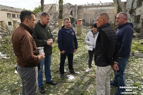 Сьогодні вночі російська армія знову атакувала Покровськ (фото ...