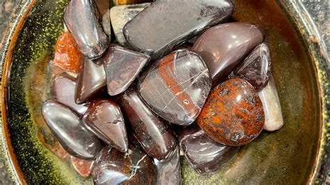 Rockhounding Hematite Red Jasper Southern Utah Youtube