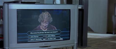 Philips TV In About A Boy (2002)