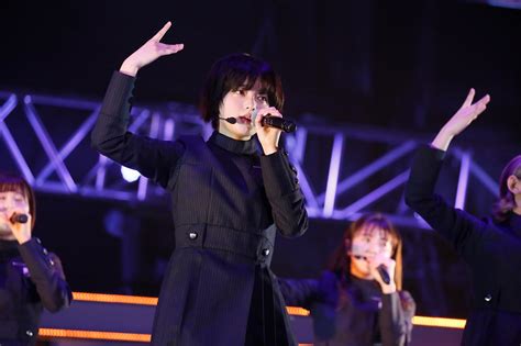 画像21 54 欅坂46、センター平手友梨奈の復帰に感動の歓声 7曲披露圧巻の30分＜jump Music Festa＞ モデルプレス