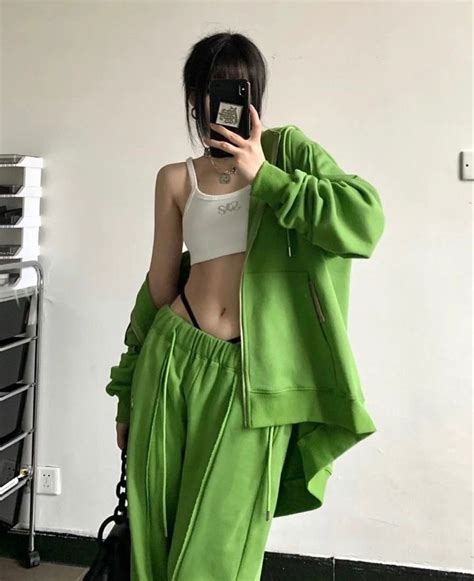 Pin By 𝙩𝙨𝙧𝙞𝙛 On Quick Saves In 2023 Fashion Outfits Pretty Outfits Fashion Inspo Outfits