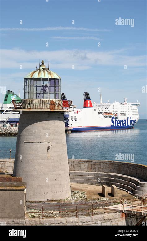 Holyhead lighthouse, anglesey wales Stock Photo - Alamy