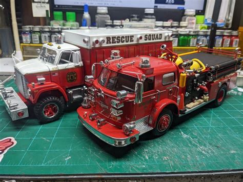 Classic Trucks, Fire Trucks, Scale Models, Firefighter, Car Model, Cars ...