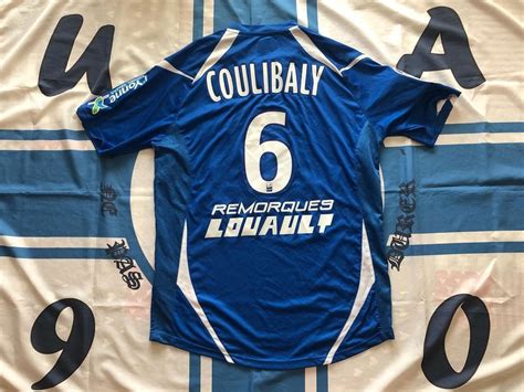 AJ Auxerre 2012-13 Away Kit