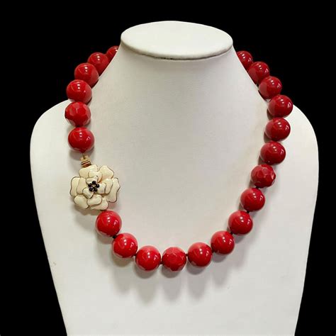 Stella Dot Red Beaded Necklace Chunky Faceted Beads Enamel Flower