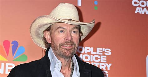 Toby Keith Dies Of Stomach Cancer Five Early Signs That Are Commonly