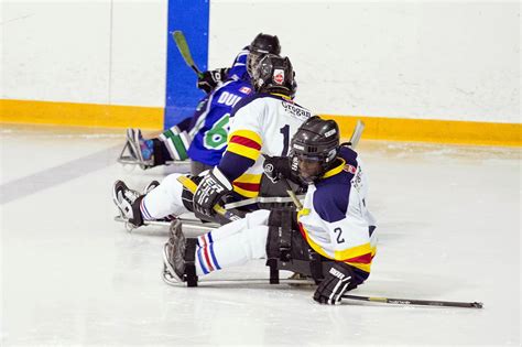 Sarnia Ice Hawks Sledge Hockey Superstars