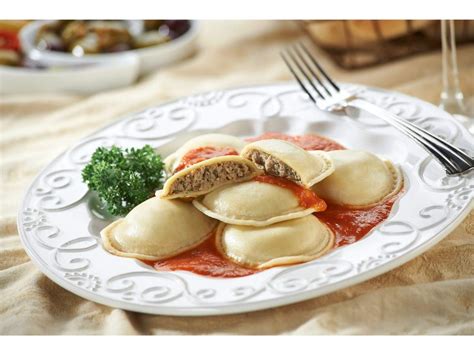 Rosina Food Celentano Large Meat Ravioli Pasta Round 22