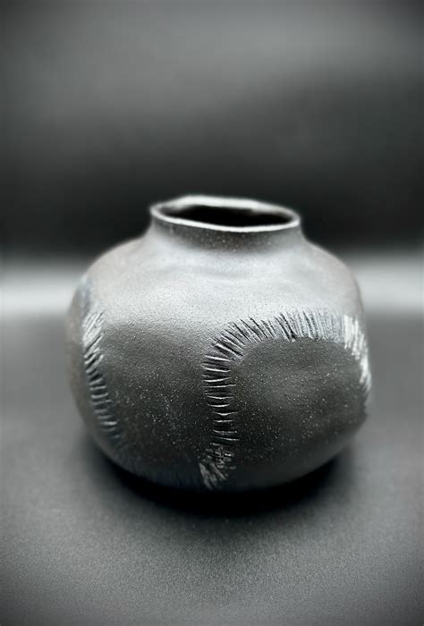 Round Bowl Vase — Rena Sofer Ceramics