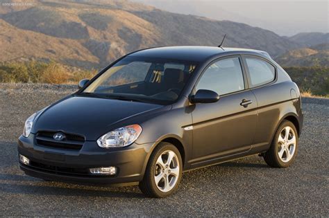 2007 Hyundai Accent Image Photo 15 Of 22