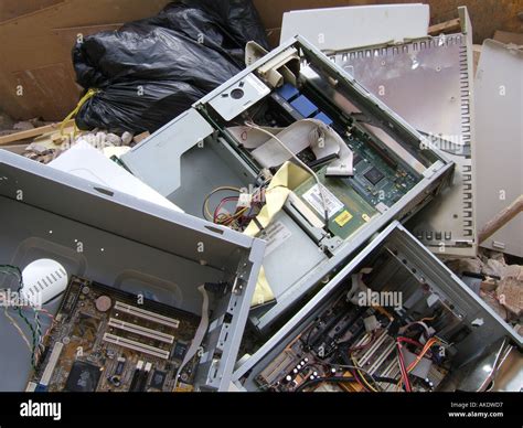 Old Broken Computer Dumped In Hi Res Stock Photography And Images Alamy