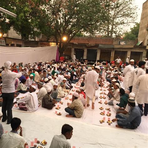 anwar market allahabad