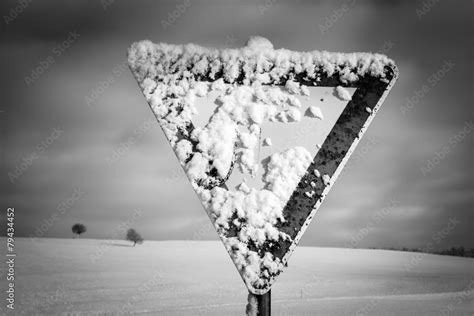 give way road sign (9) Stock Photo | Adobe Stock