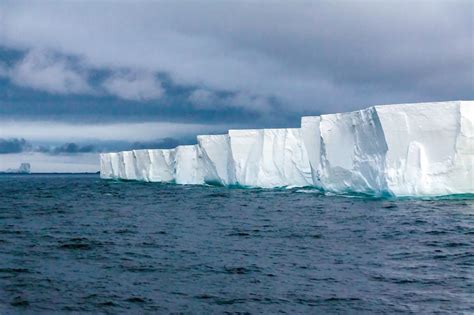 ICEBERG GIGANTE El mayor iceberg del mundo más grande que Mallorca