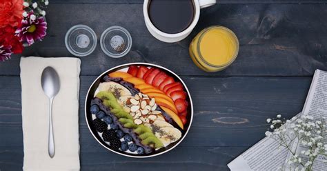 Rainbow Smoothie Bowl | POPSUGAR Food