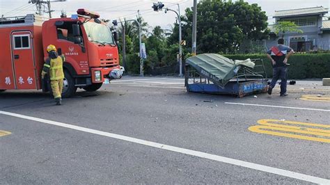 台東南迴公路小貨車與轎車相撞 1命危2傷 臺東縣 自由時報電子報