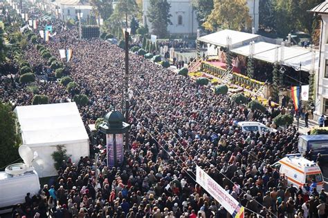 Cea Mai Puternic Rug Ciune C Tre Sf Nta Cuvioas Parascheva