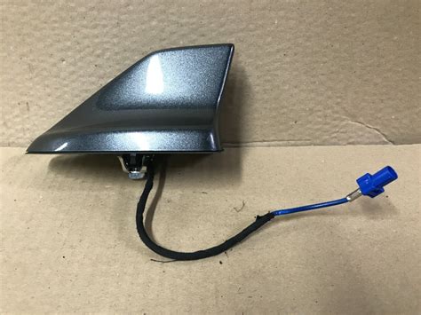 Ford Focus Roof Aerial Shark Fin Base Gr T K Aa Fm