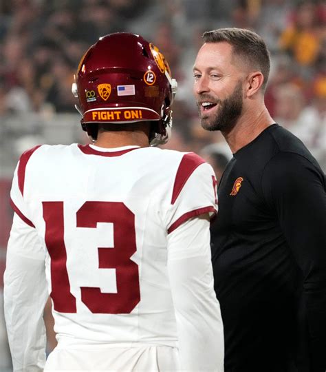 Kliff Kingsbury Now Leading Candidate For Commanders Oc Job