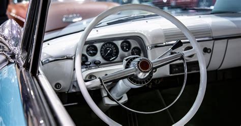 10 Tips For A Perfect Classic Car Dashboard Restoration