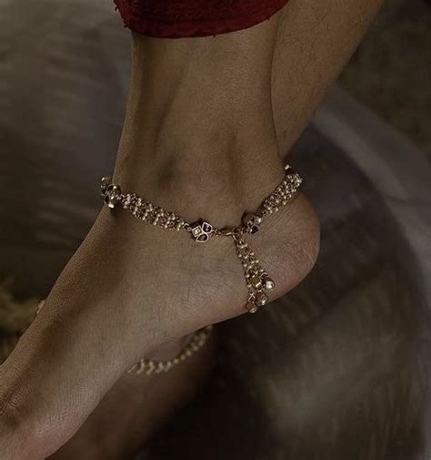 Pin By Theishjournal On Wardrobe In Anklet Designs Anklets