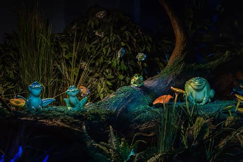 Disney Reveals The Final Tiana S Bayou Adventure Critters Mousesteps