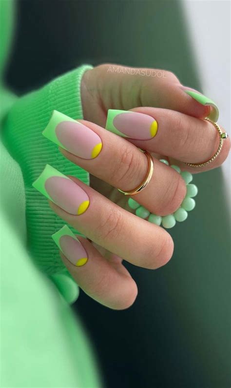 Light Up Your Nails With Electric Energy For Summer Neon Pink