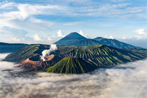 Eksplorasi Tempat Wisata Di Jawa Barat Yang Wajib Dikunjungi