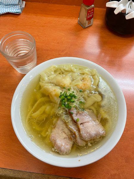 日陰のレビュー ラーメンデータベース