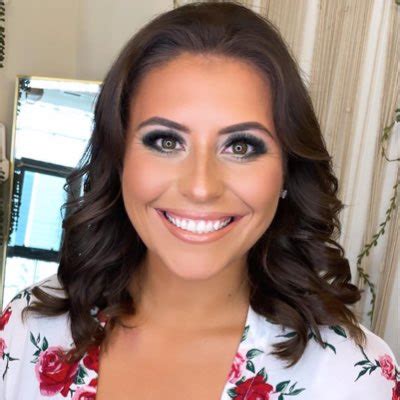 Courtney Spinelli On Twitter Newprofilepic Https T Co Fluembv Nx