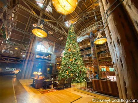 Whats New At Disneys Wilderness Lodge Christmas Decor And